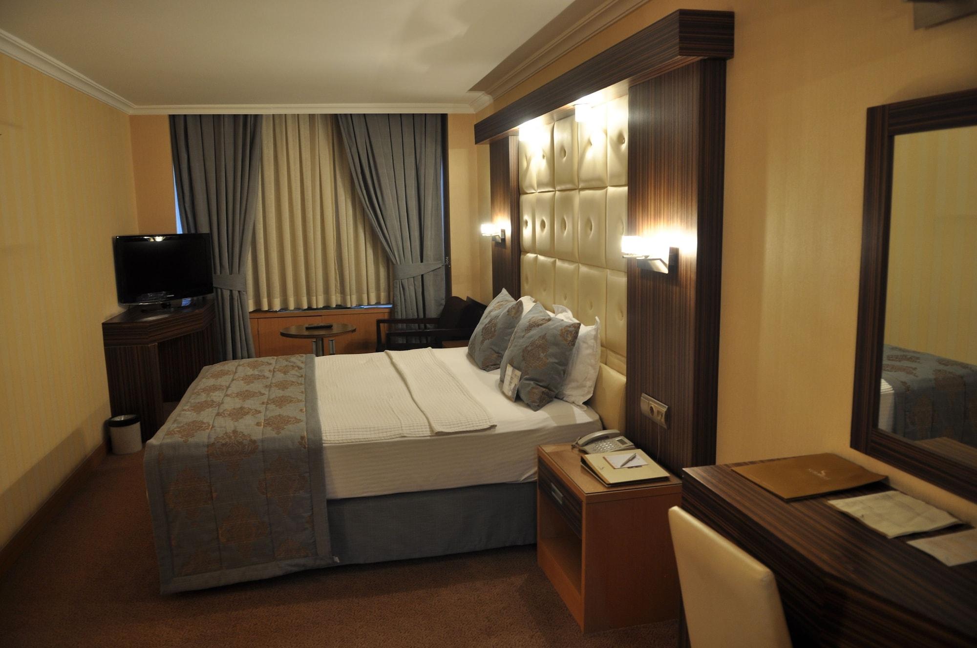 Surmeli Adana Hotel Екстериор снимка