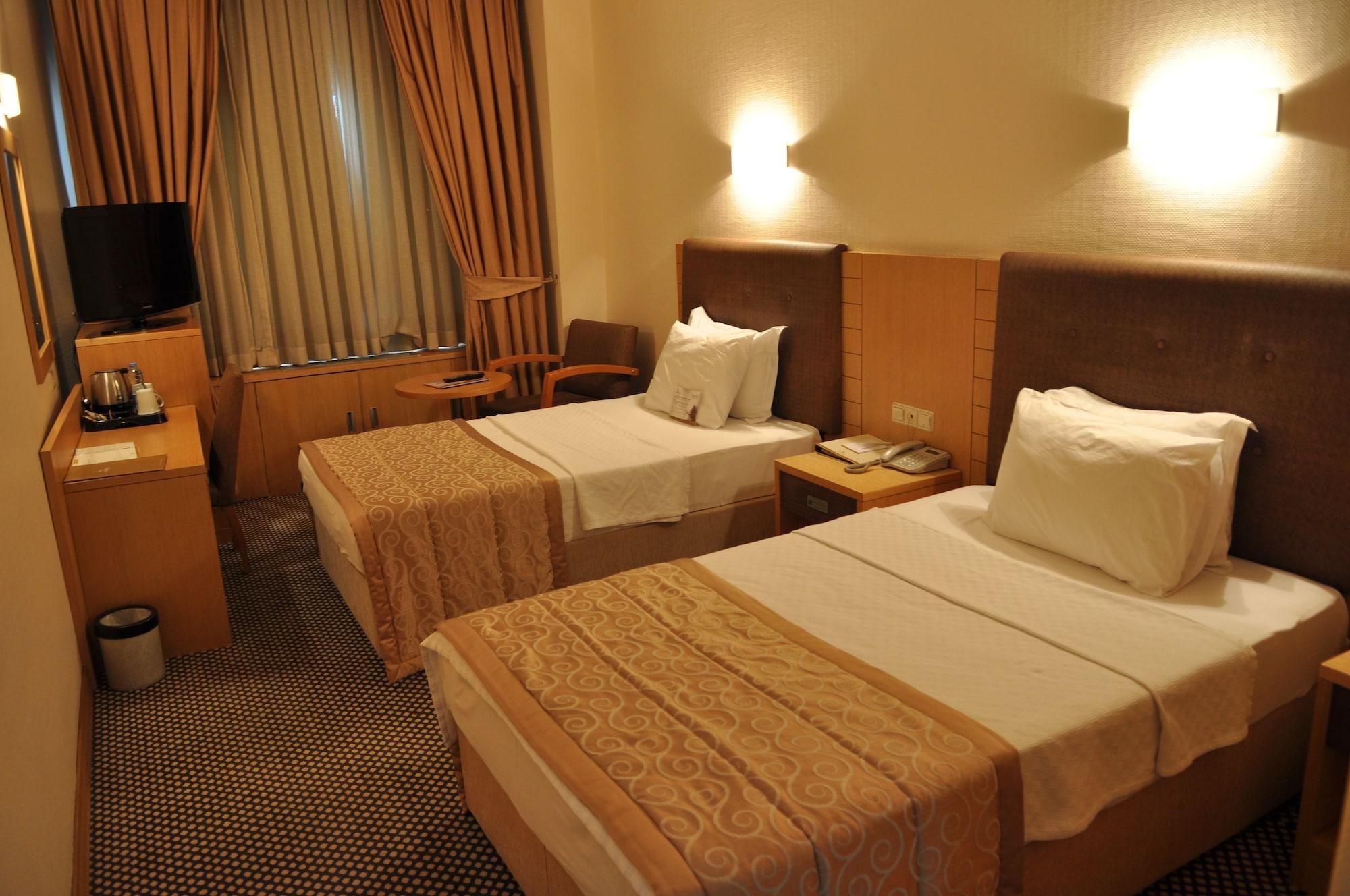 Surmeli Adana Hotel Екстериор снимка