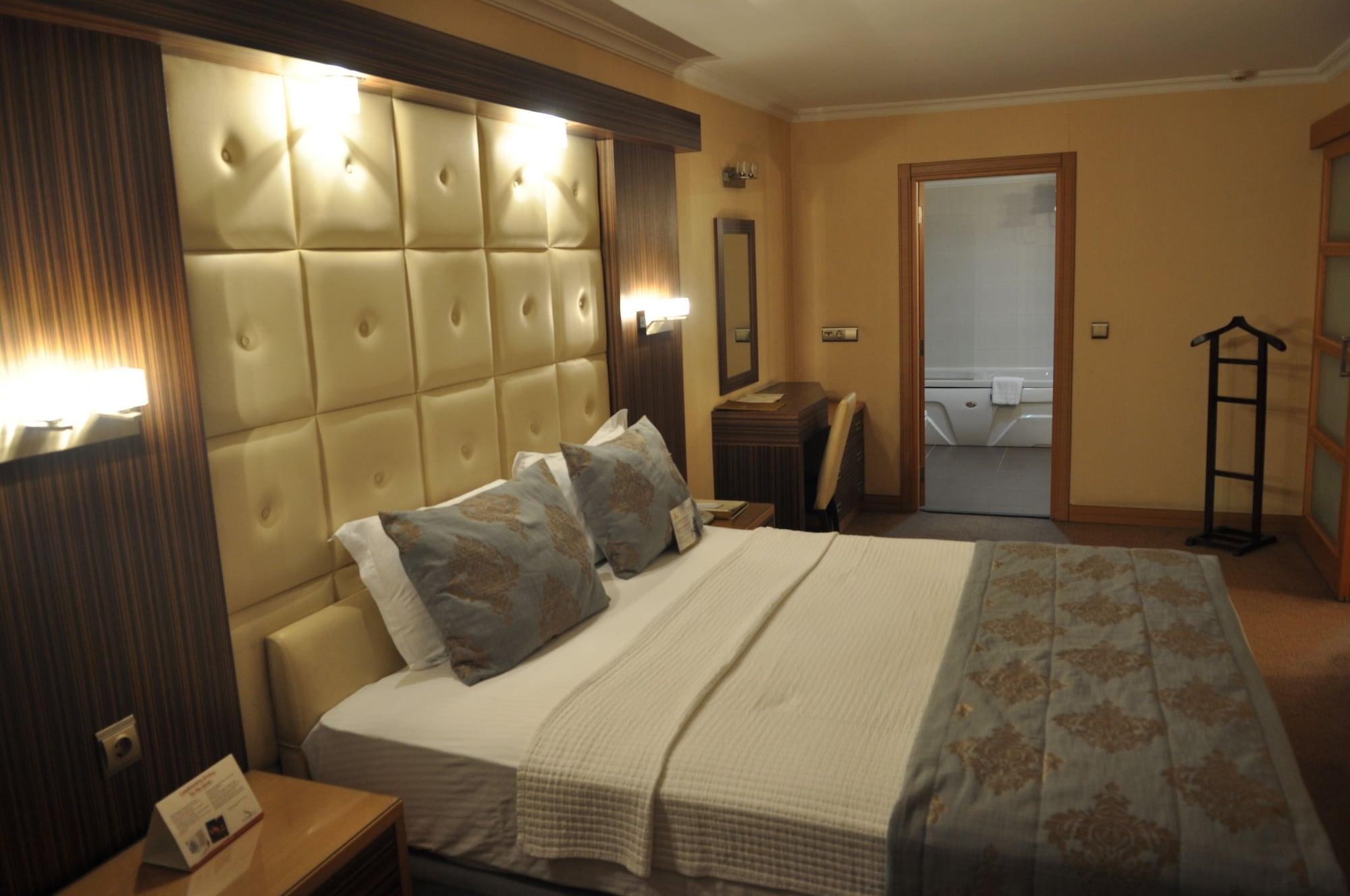 Surmeli Adana Hotel Екстериор снимка