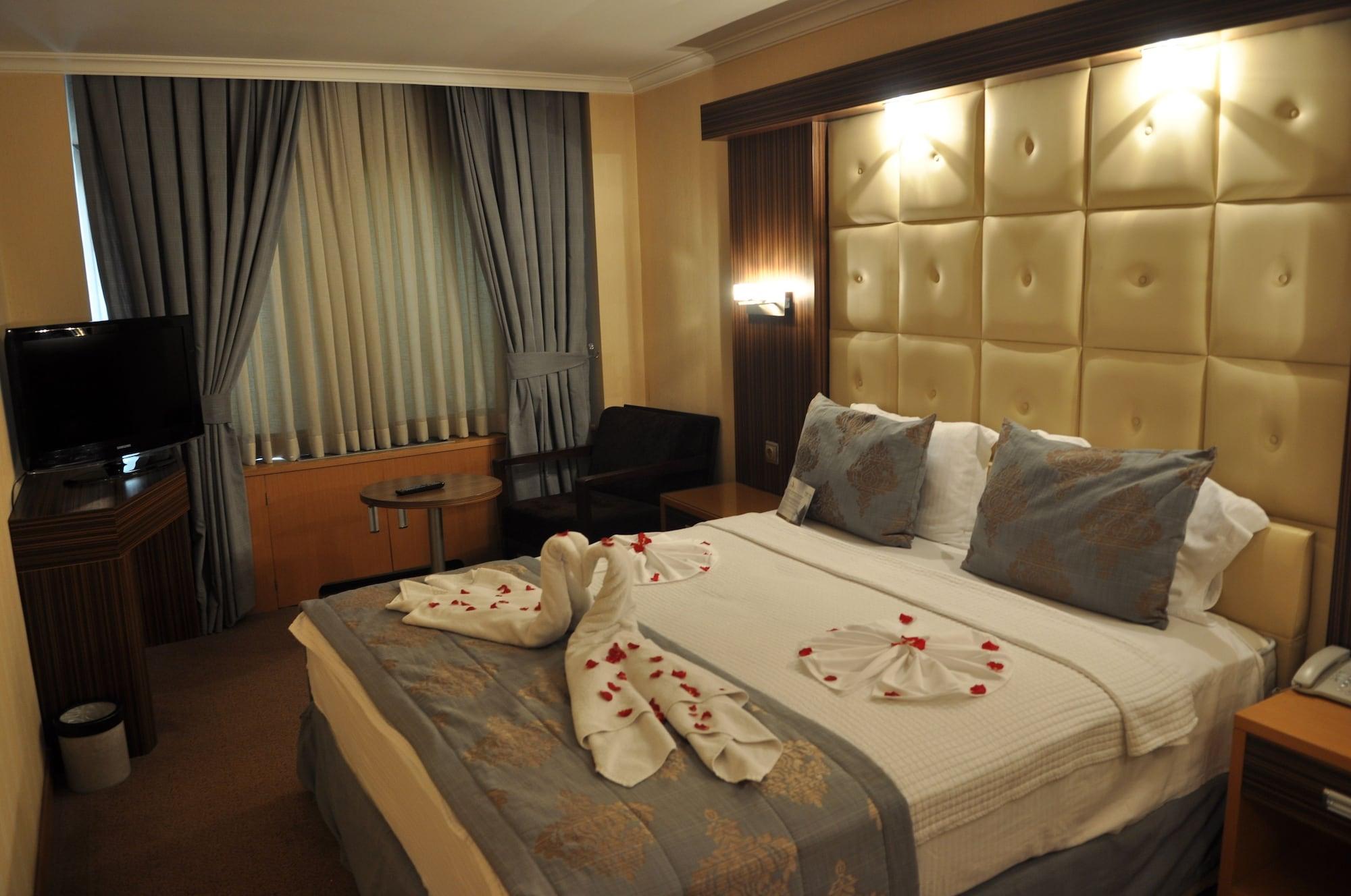 Surmeli Adana Hotel Екстериор снимка