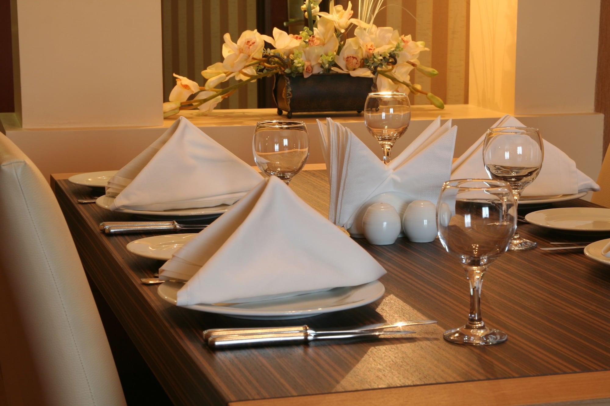 Surmeli Adana Hotel Екстериор снимка
