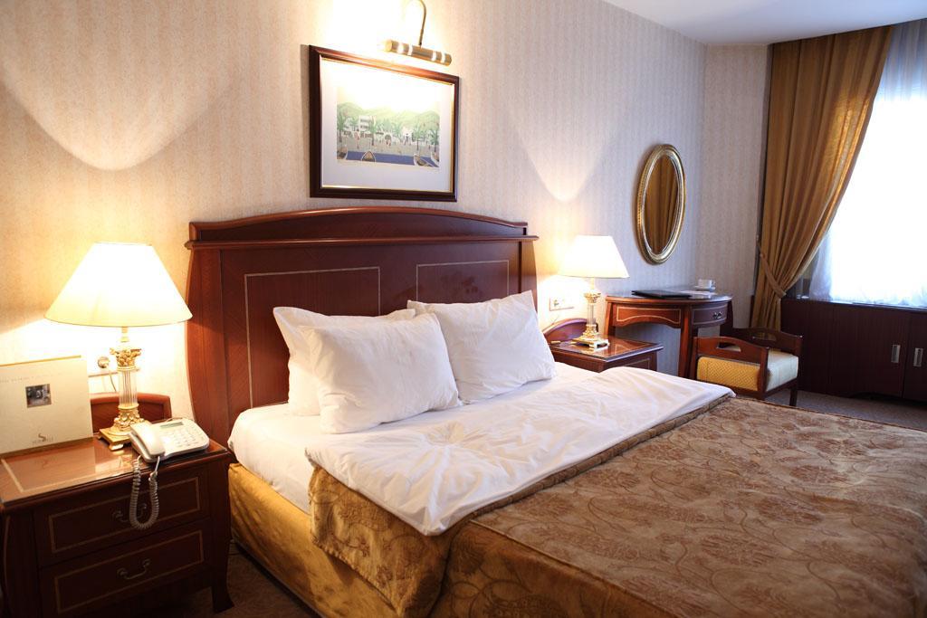 Surmeli Adana Hotel Екстериор снимка