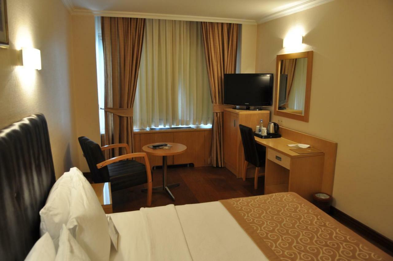 Surmeli Adana Hotel Екстериор снимка